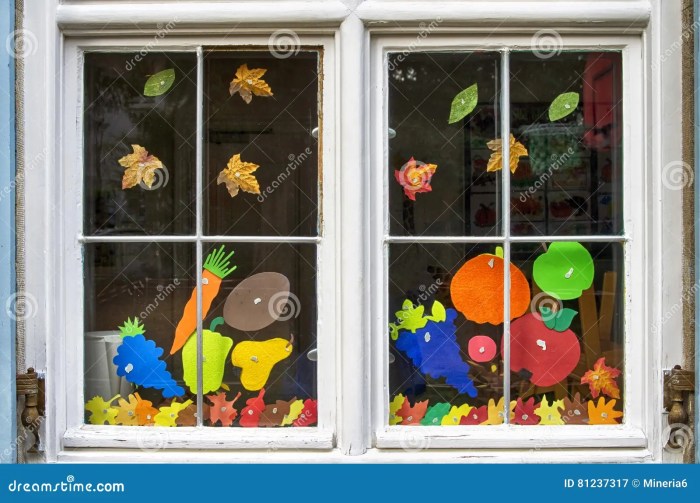 How to decorate classroom window for arctic