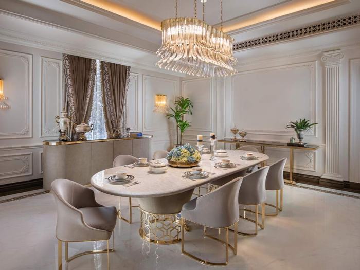 How to decorate a quiet luxury dining room